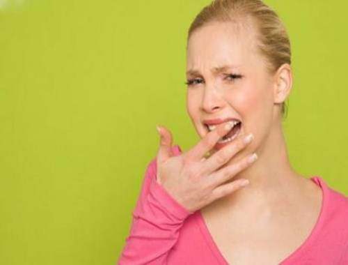 nguyên nhân và cách giảm ê buốt răng khi tẩy trắng 3