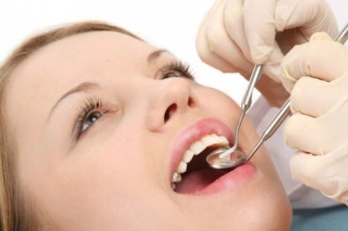 nguyên nhân và cách giảm ê buốt răng khi tẩy trắng 9